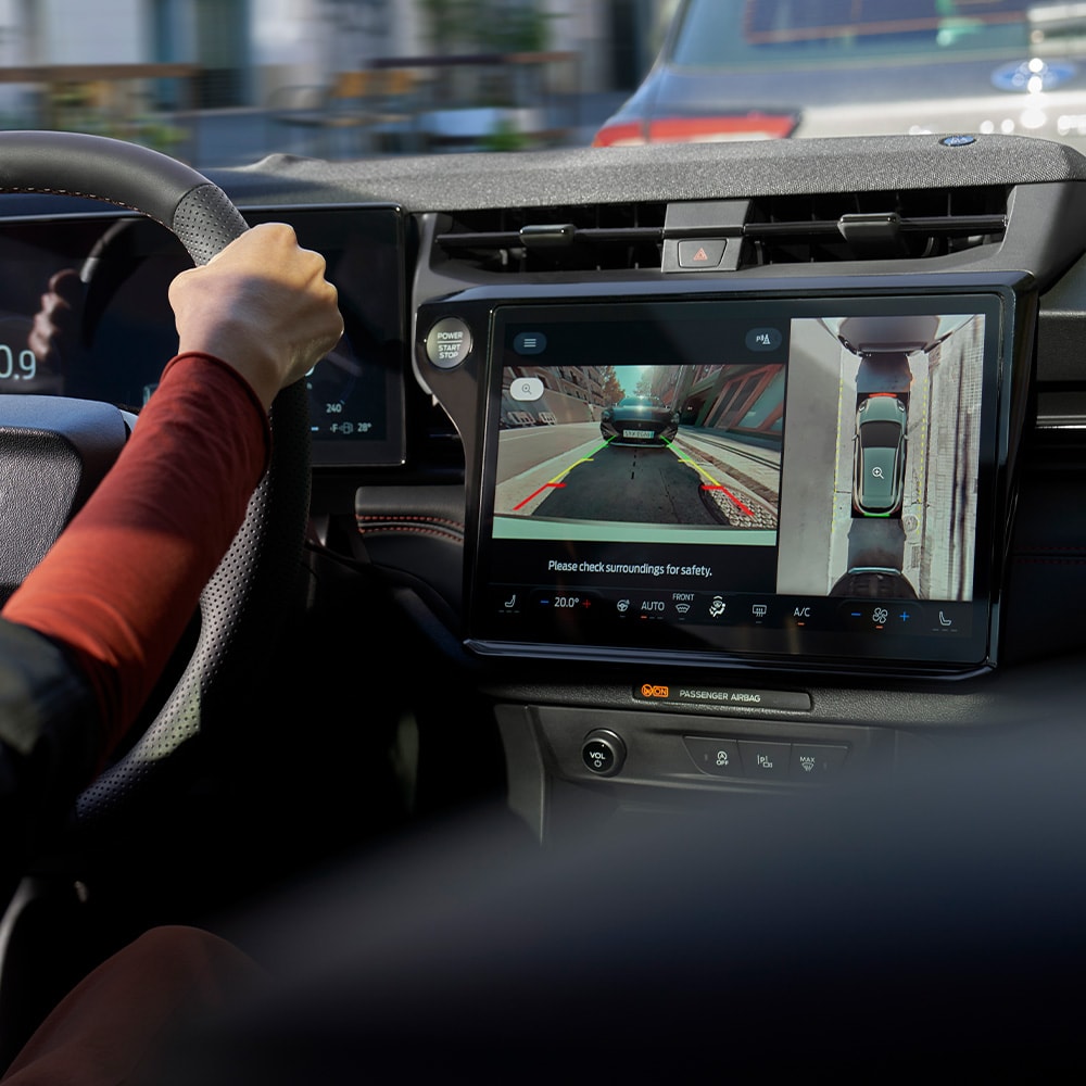 Ford Eu 16 PUMA MCA ST Line interieur 360 graden camera